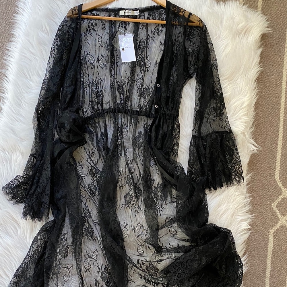 Elegant Black Lace Women Dress - Picture 4 of 7